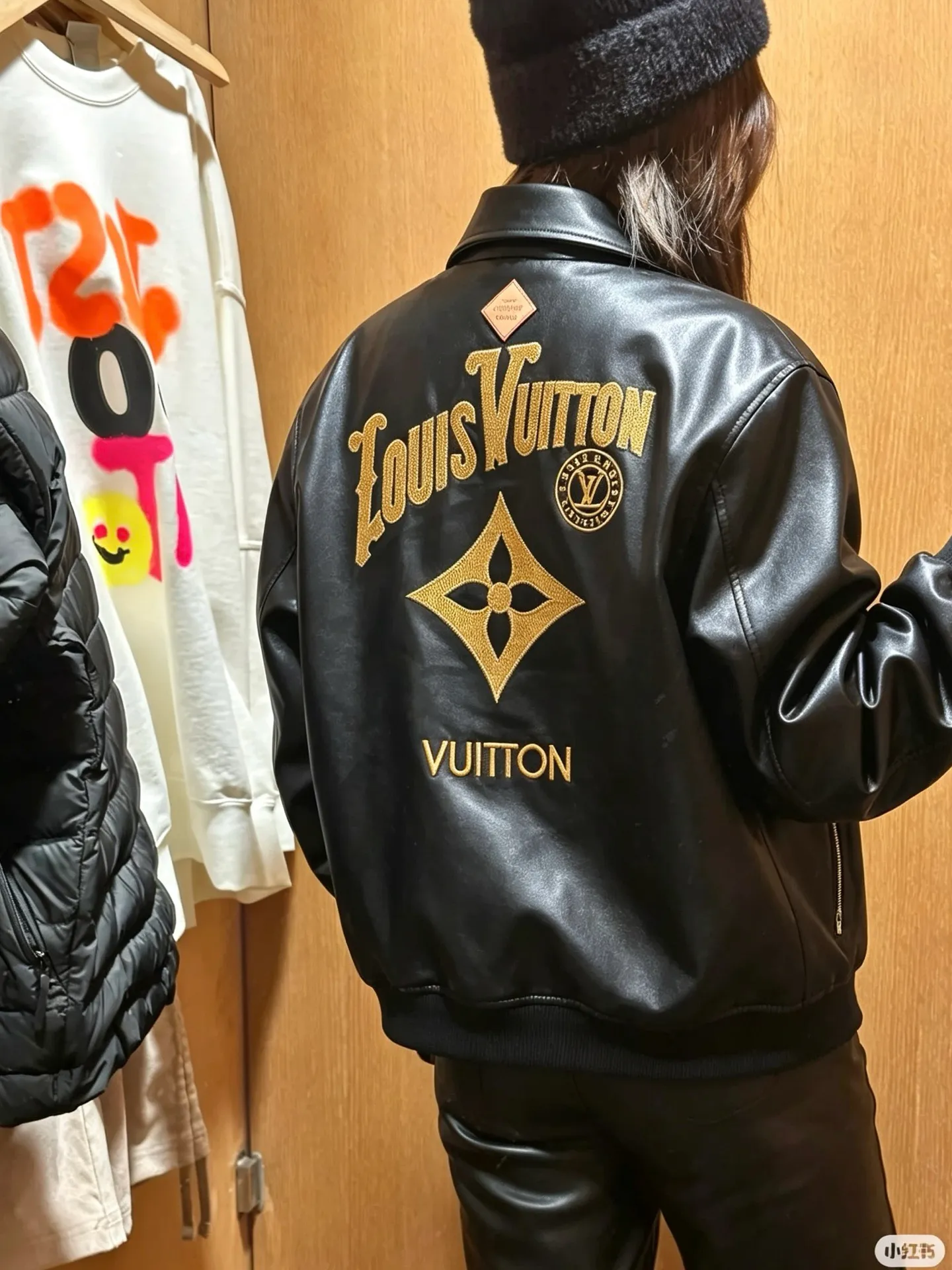 Louis Vuitton/Louis Vuitton black gold embroidered logo lapel leather jacket